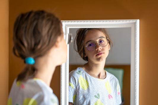 Stop saying, 'I look so fat'. Your daughters are watching!